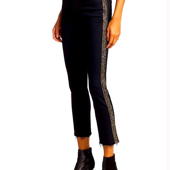 MOTHER Denim High Waisted Looker Ankle Fray jean in Guilty Flash - Picture 4 of 9